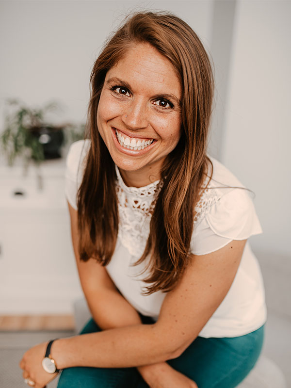 clinical director Kelsey Grimm offers support for mental issues in BC