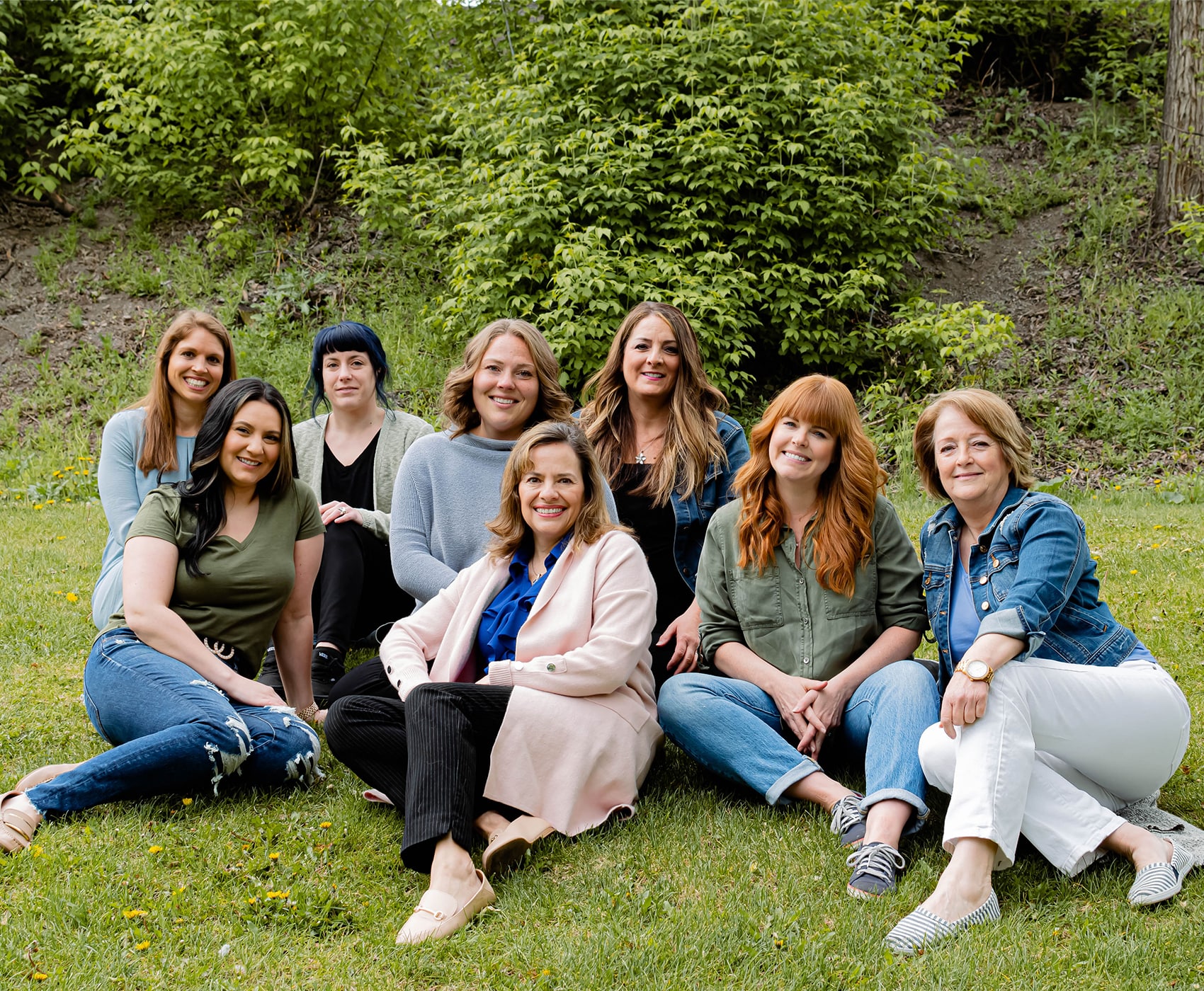 groupshot-1700×1400-02@2x certified counsellors to help treat chronic pain and fatigue in BC